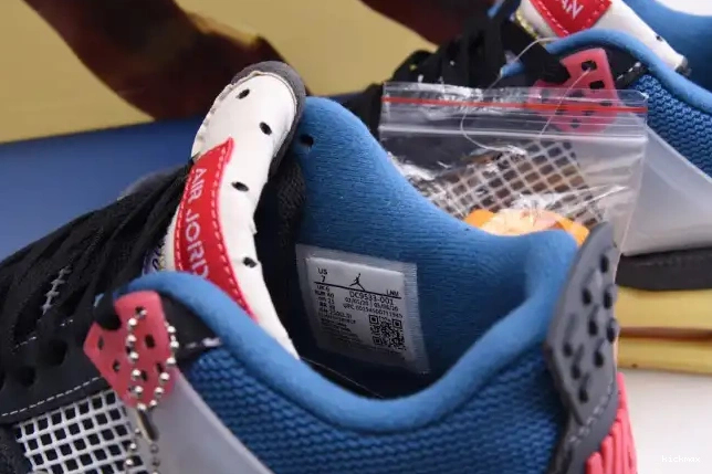 Rep MAX NOIR DC9533-001 RETRO JORDAN OFF AIR 4 UNION 0615